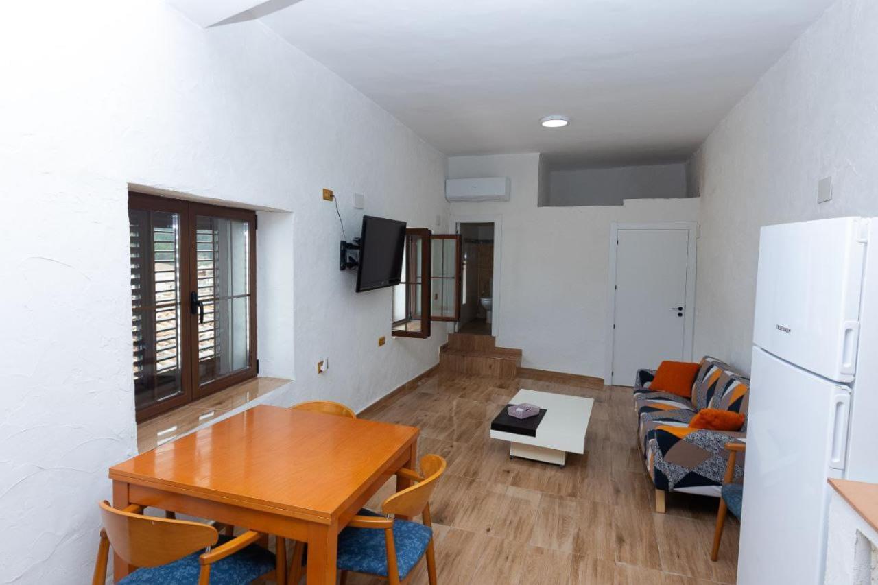 Casa Rural La Cocinilla del Pato Sagasta Alcala del Jucar Esterno foto